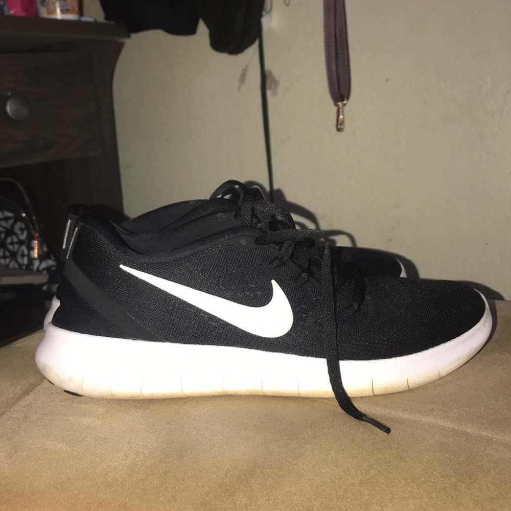 Nike Free Runs